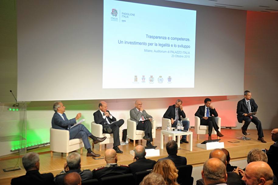 Convegno Trasparenze e Competenze a Palazzo Italia a Expo 2015 (Fotogramma)